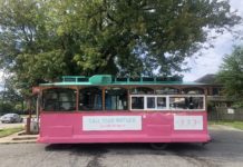 Meet Honey, Call Your Mother's new pink and teal bagel trolley in Bethesda