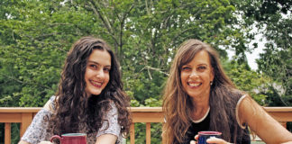 Rachel and Leah Packer's YouTube Channel teaches basic culinary skills to college students